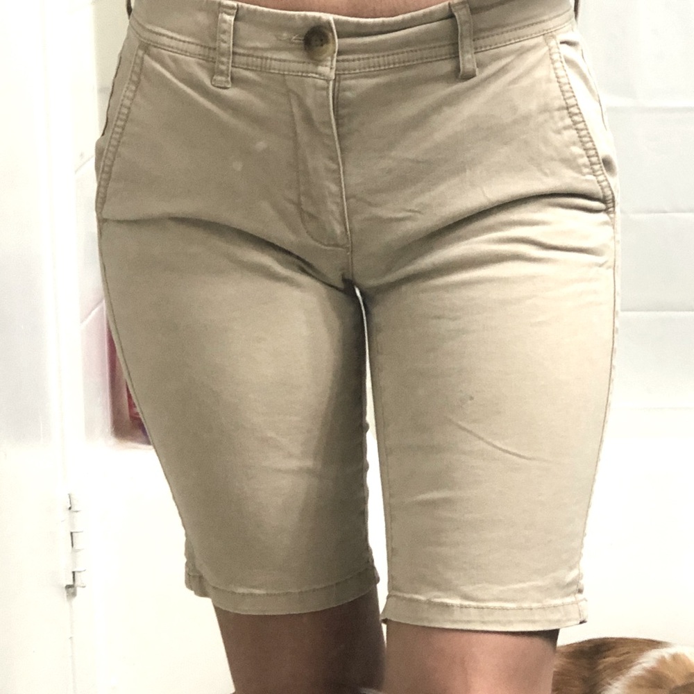 A&E Khaki Bermuda Shorts